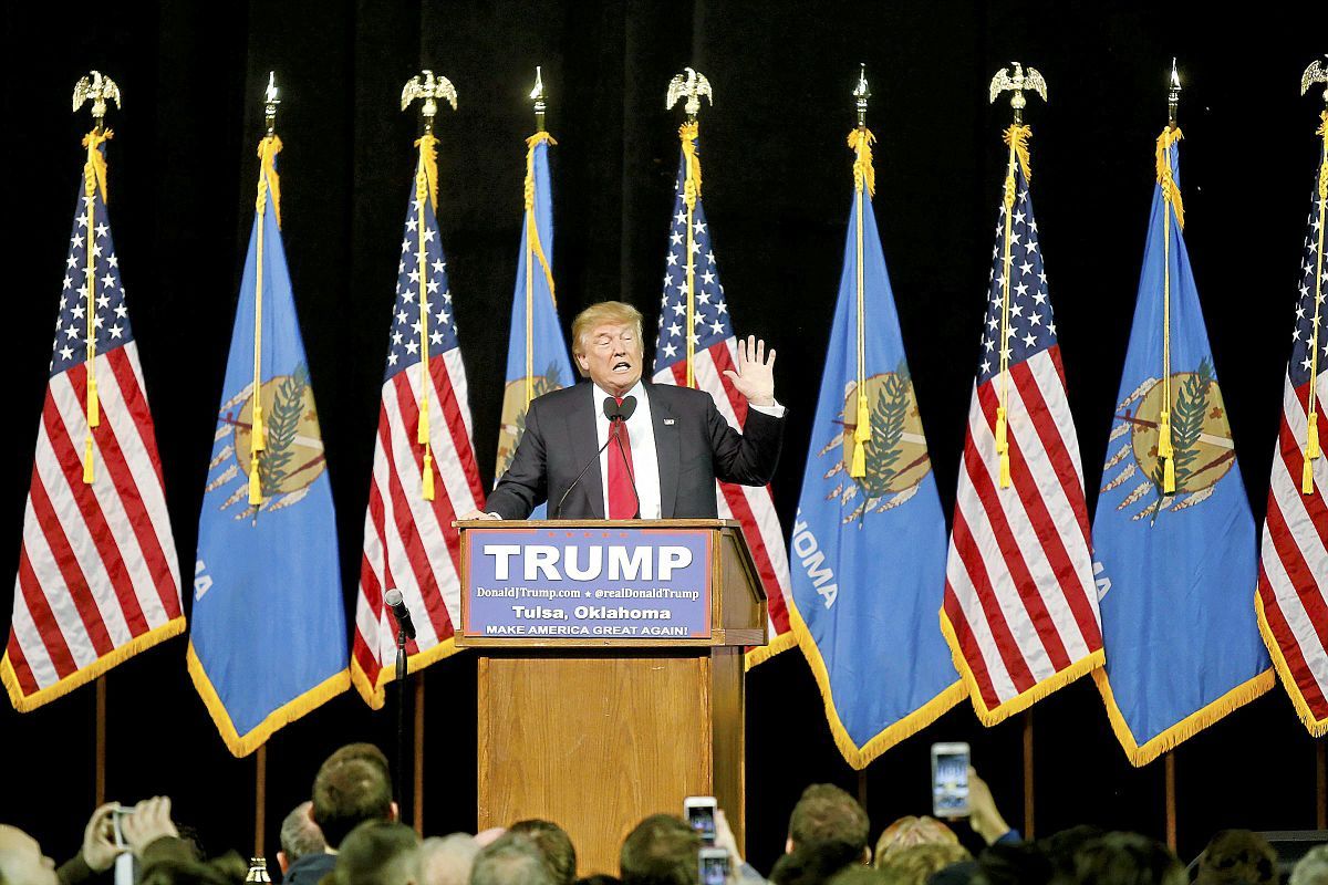 2016-01-21-ne-trump